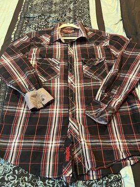 ROCK & ROLL COWBOY Men's Black and Red Plaid Button-Down Shirt by Rock Revival